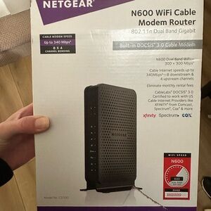 NETGEAR N600 Dual Band Modem Router - Black
